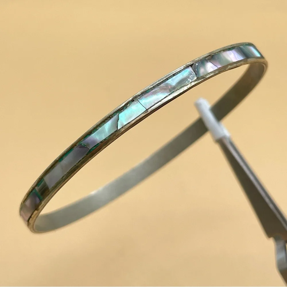 Vintage Signed Mexico Crushed Abalone Shell Bangle Bracelet